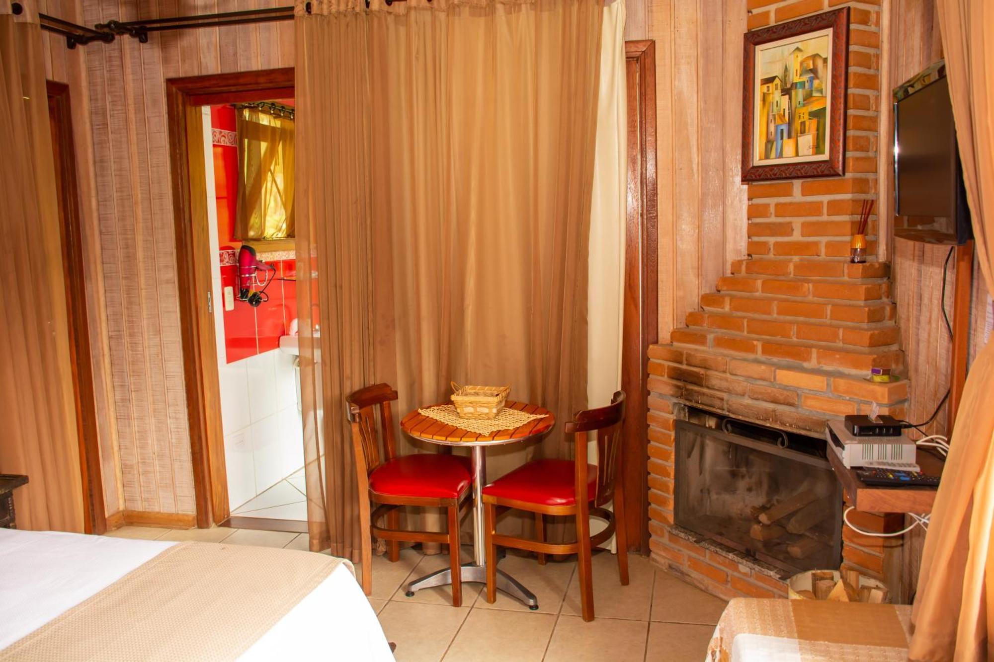Pousada Vinhas Do Pinhal Santo Antonio do Pinhal Room photo